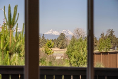 Look at those Mountain Views!