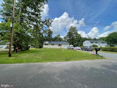 19 W Whitesbog Rd, Browns Mills, NJ 08015 - photo 2