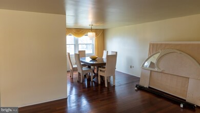 70 Twin Hill Dr, Willingboro, NJ 08046 - photo 5