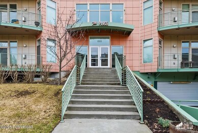 05-222e7thave#106_ZHM_005