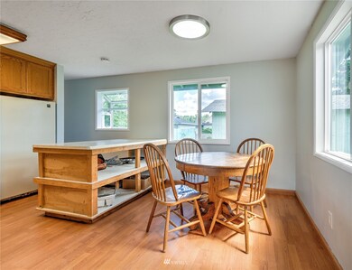 440 Cedar St, Toledo, WA 98591 - photo 7