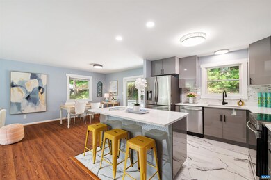 2232 Brandywine Dr, Charlottesville, VA 22901 - photo 2