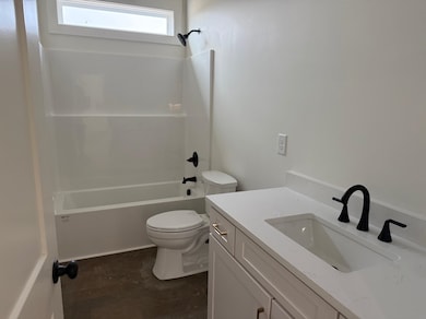 200 Belvedere Cir, Savannah, TN 38372 - photo 7