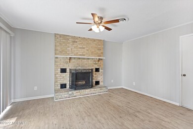 302 Linwood Dr, Jacksonville, NC 28546 - photo 6