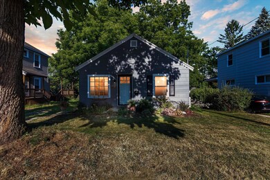 01-853-Diamond-Ave-NE-WindowStill-Real-E