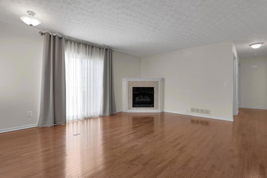 4686 Parrau Dr unit 64A, Columbus, OH 43228 - photo 2