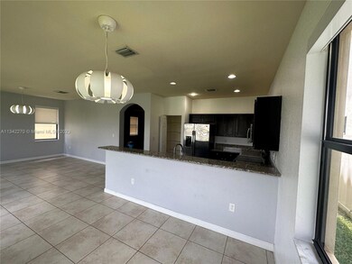 unlisted-address, Hialeah, FL 33018 - photo 4
