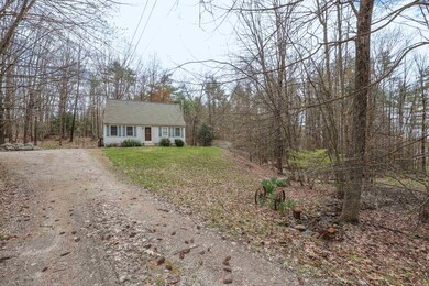 216 E Dunbarton Rd, Goffstown, NH 03045 - photo 4