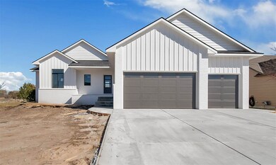 4722 N Emerald Ct, Maize, KS 67101 - photo 6