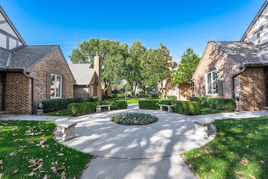 640 N Rock Rd, Wichita, KS 67206 - photo 3