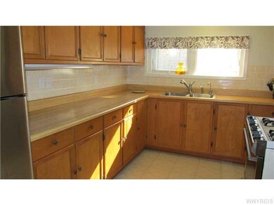 Kitchen Stove and fridge included
