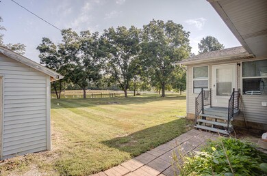 3904 State Route 15, Freeburg, IL 62243 - photo 4