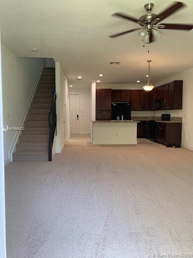 4653 Horseshoe Cir unit B, Davie, FL 33325 - photo 5