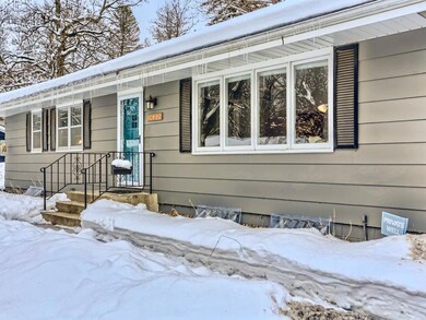 14921 Belvoir Dr, Minnetonka, MN 55345 - photo 3