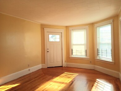 44 B Park St unit 3, Lynn, MA 01905 - photo 2