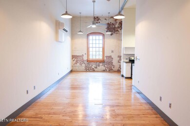 Studio 304