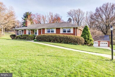 10709 Hunting Ln, Columbia, MD 21044 - photo 2