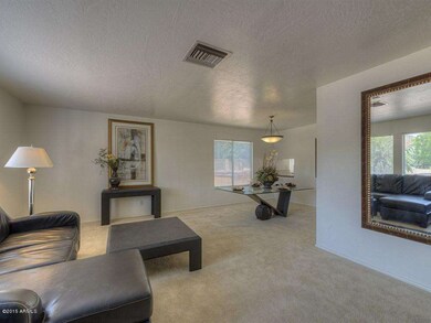 002_Great Entertaining Space