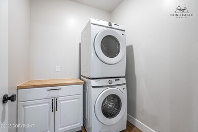 7472 N Paw St, Fishhook, AK 99654 - photo 4