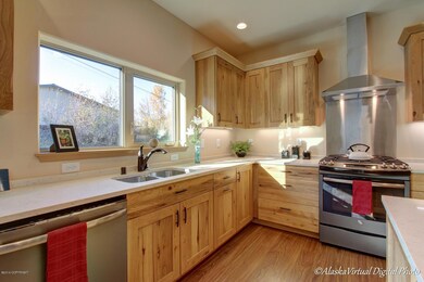 Kitchen With Knotty Pecan Cabinets