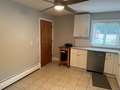 41 Lionel Ave unit B, Waltham, MA 02452 - photo 7