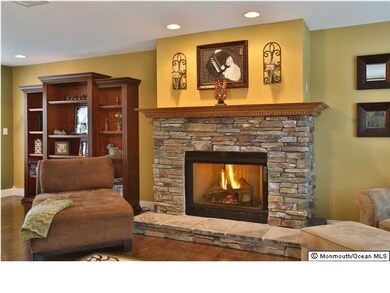 102 Newtons Corner Rd, Howell, NJ 07731 - photo 5