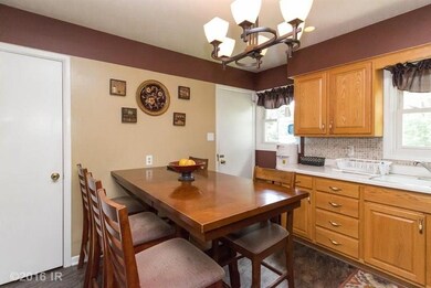 2636 Wedgewood Rd, Des Moines, IA 50317 - photo 5