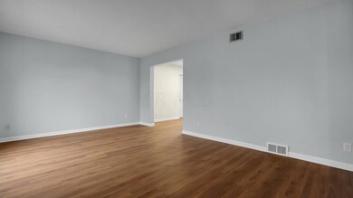 16-web-or-mls-827-grenada-rd