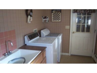 Eat in Kitchen