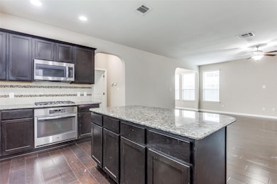 3451 Mayfield Ranch Blvd unit 605, Round Rock, TX 78681 - photo 6