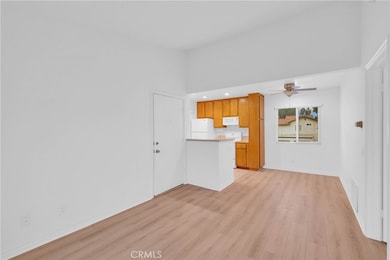 3639 Country Oaks Loop unit F, Ontario, CA 91761 - photo 5