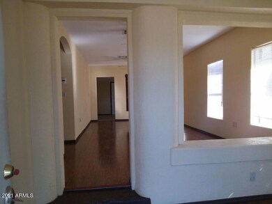 948 17th entrance
