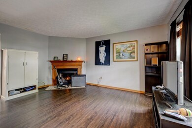 06_7878_Meadowhaven_Blvd4_mls