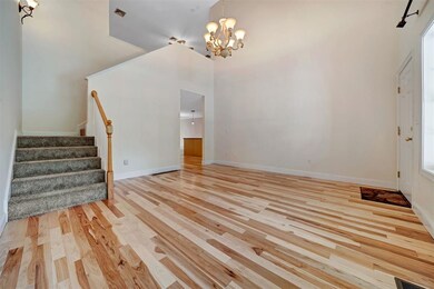 68 Trail Haven Dr, Londonderry, NH 03053 - photo 5
