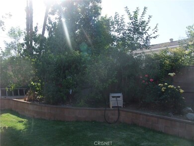 14745 Drell St, Sylmar, CA 91342 - photo 4