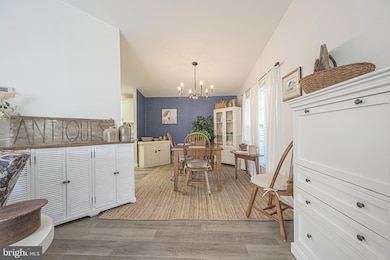 94 Baltusrol Dr, Hamilton, NJ 08330 - photo 5