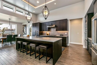 61535 SE Fargo Ln, Bend, OR 97702 - photo 7