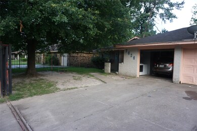 7626 Parker Rd, Houston, TX 77016 - photo 3
