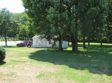 8118 Pa Route 873, Slatington, PA 18080 - photo 7