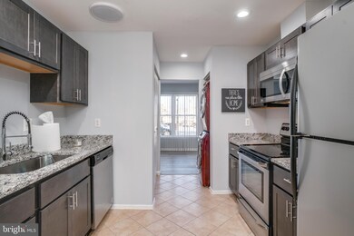 506 Peacock Dr, Hyattsville, MD 20785 - photo 7