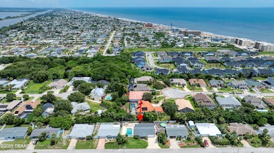 Drone_35KathyDr-4_arrow