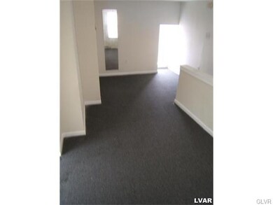 837 W Chew St, Allentown, PA 18102 - photo 6