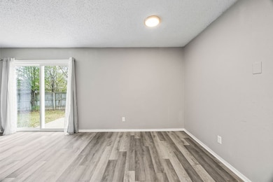 1372 & 1374 N Chickadee Ave, Fayetteville, AR 72704 - photo 5