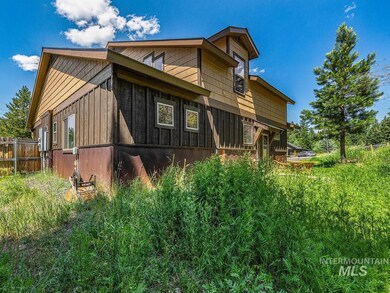 View of property exterior