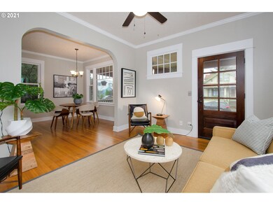 Living Room/Dining Room
