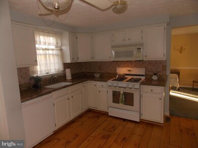 14 Class Ct, Parkville, MD 21234 - photo 4