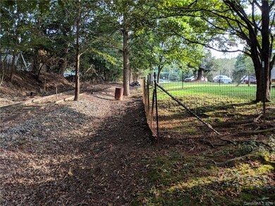 256 Skyuka Rd, Statesville, NC 28677 - photo 6