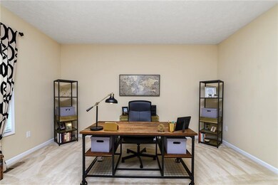 12212 Bedrock Ct, Fishers, IN 46037 - photo 4