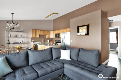 Living/kitchen/dining