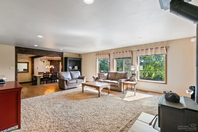 63576 Brahma Ct S, Bend, OR 97701 - photo 6